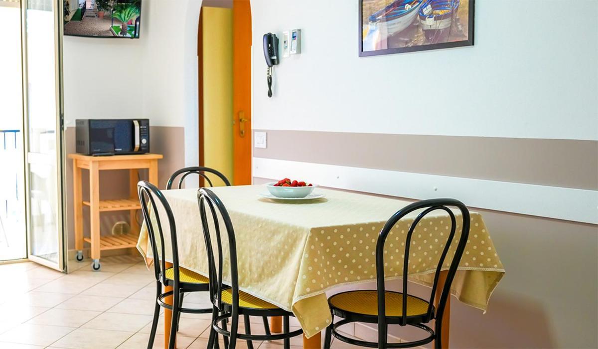 Residence Riviera Alba Adriatica Kültér fotó
