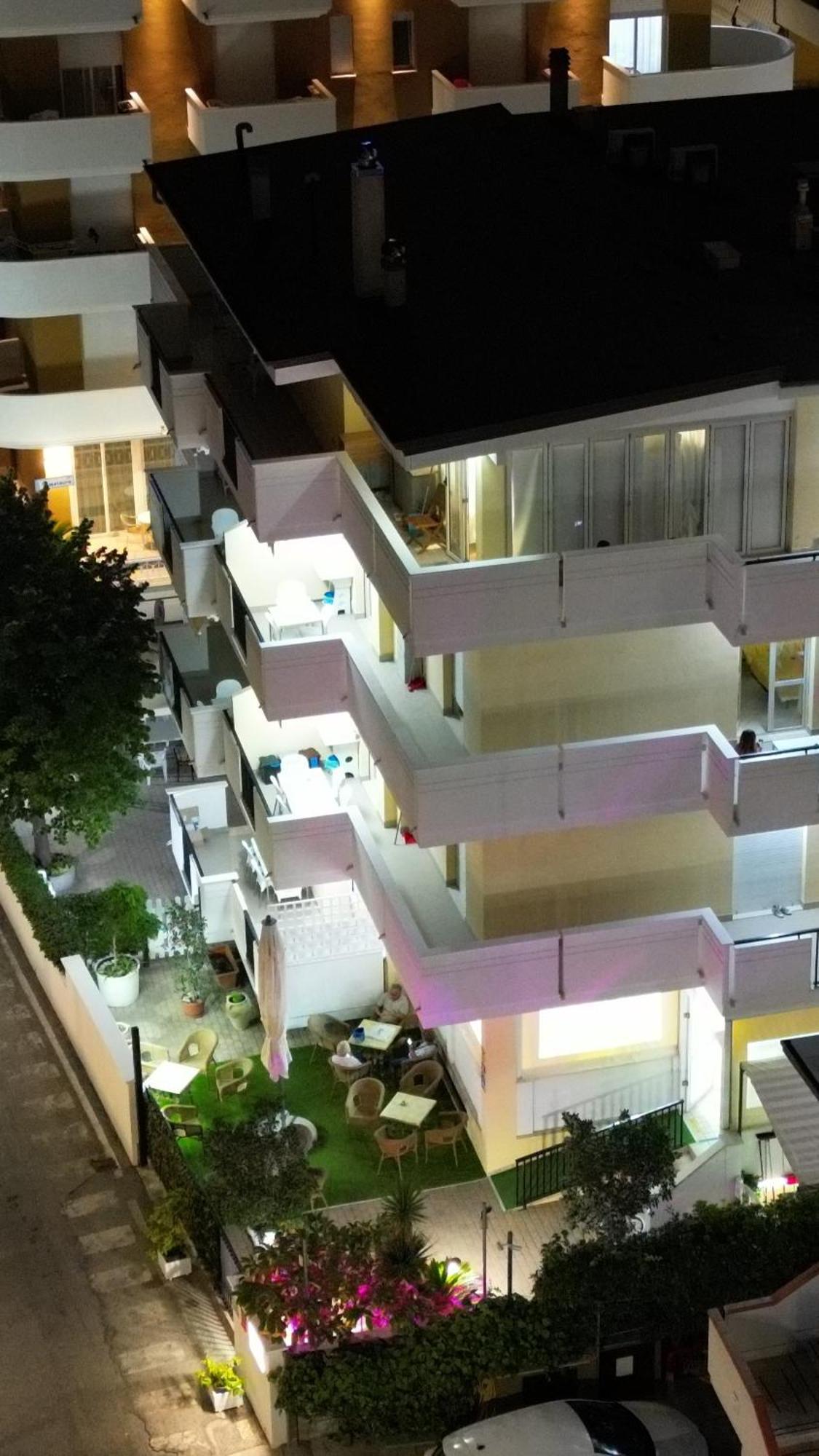 Residence Riviera Alba Adriatica Kültér fotó