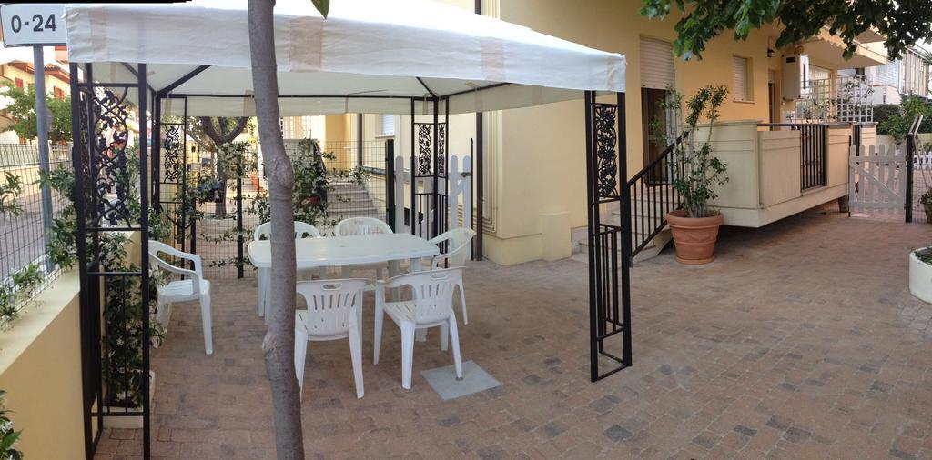 Residence Riviera Alba Adriatica Kültér fotó